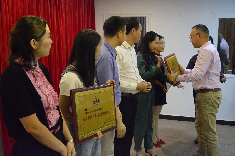 东莞反光漆厂家 东莞反光漆厂家